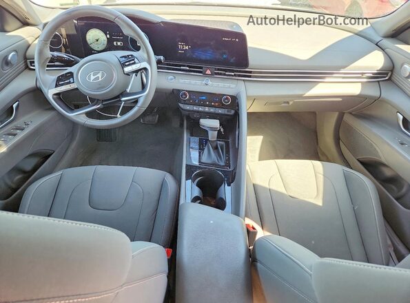 KMHLS4DG9RU678186 2024 HYUNDAI ELANTRA Gray Առջևի վահանակի տեսք