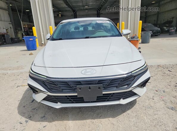 KMHLS4DG9RU783567 2024 HYUNDAI ELANTRA Белый Вид спереди