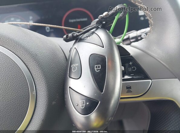 KMHLS4DG9SU921839 2025 HYUNDAI ELANTRA Black Dashboard view