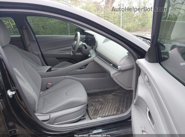 KMHLS4DGXRU654706 2024 HYUNDAI ELANTRA Black Front interior view