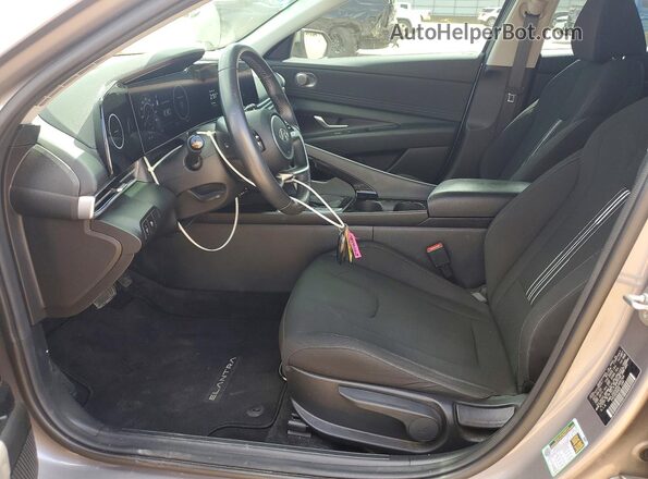 KMHLS4DGXRU680769 2024 HYUNDAI ELANTRA Silver 