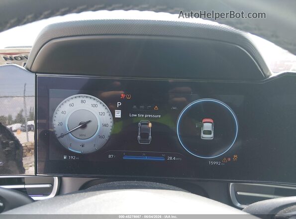KMHLS4DGXSU081151 2025 HYUNDAI ELANTRA Gray Widok tylnych siedzeń
