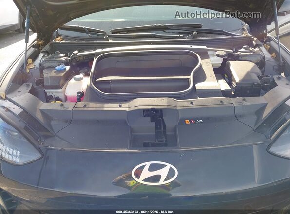 KMHM24AA2SA093106 2025 HYUNDAI IONIQ 6 Black Rear view