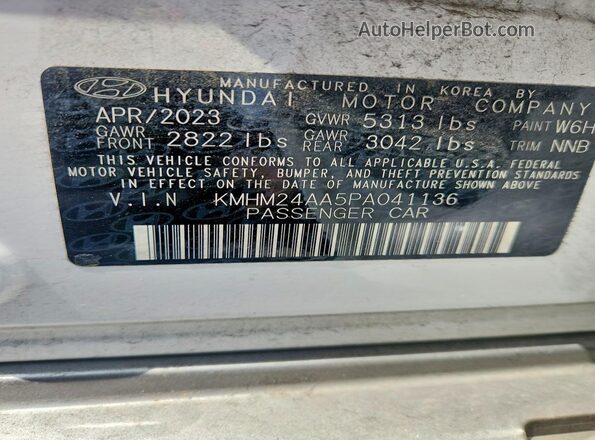 KMHM24AA5PA041136 2023 HYUNDAI IONIQ White Շարժիչի բաժամունքի տեսք