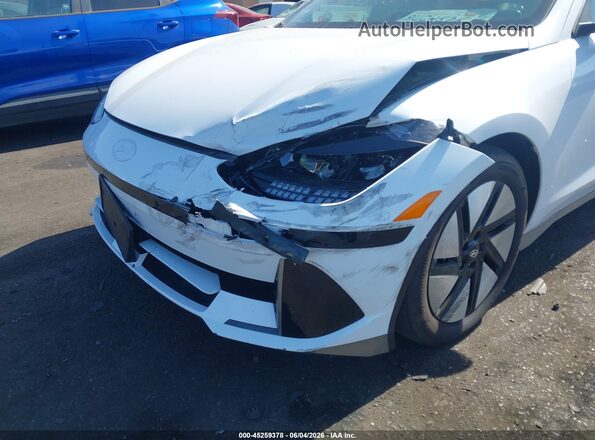 KMHM24AA5SA093309 2025 HYUNDAI IONIQ 6 White Front view