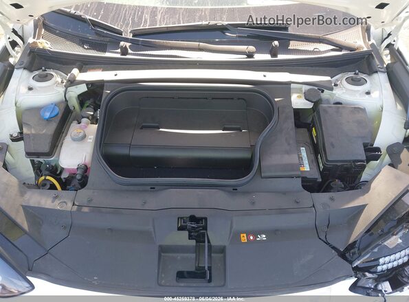 KMHM24AA5SA093309 2025 HYUNDAI IONIQ 6 White Rear view