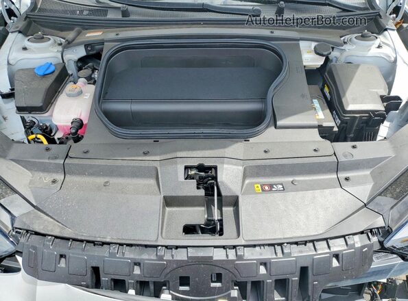 KMHM34AA4SA097493 2025 HYUNDAI IONIQ Silver 