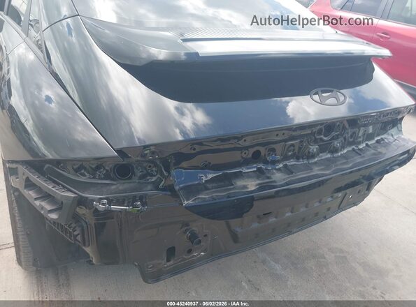 KMHM34AA7PA026683 2023 HYUNDAI IONIQ 6 Black Front view