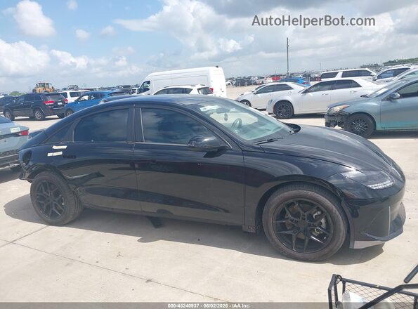 KMHM34AA7PA026683 2023 HYUNDAI IONIQ 6 Black Rear interior view