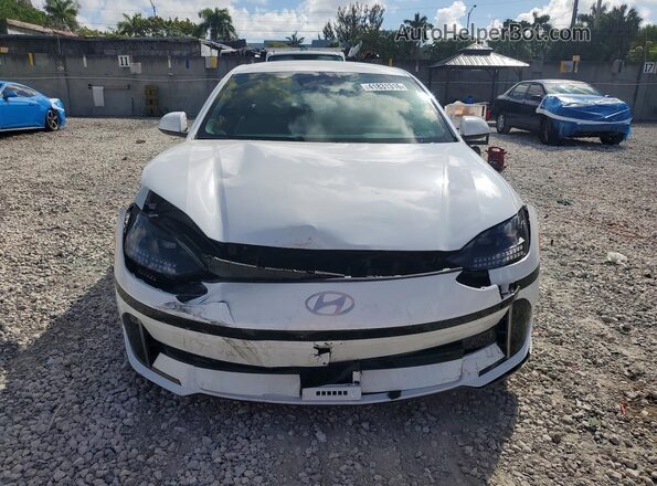KMHM34AA9SA114708 2025 HYUNDAI IONIQ White 
