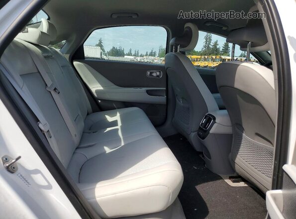 KMHM34AC5PA048716 2023 HYUNDAI IONIQ White Вид задніх сидінь