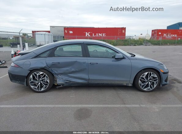KMHM34AC6RA056004 2024 HYUNDAI IONIQ 6 Blue Rear interior view