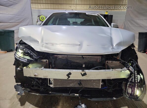 KMHM34AC6RA077001 2024 HYUNDAI IONIQ Silver Widok z przodu
