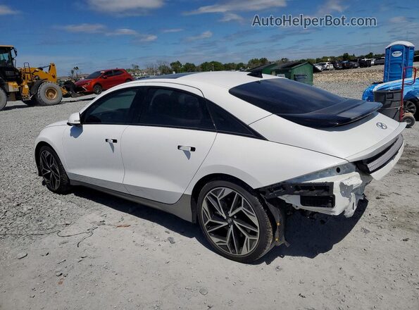 KMHM54AA2RA073620 2024 HYUNDAI IONIQ White 