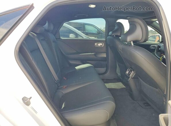KMHM54AA2RA073620 2024 HYUNDAI IONIQ White 