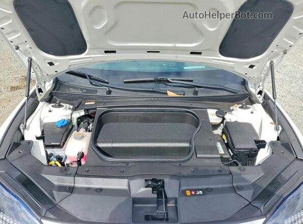 KMHM54AA2SA093906 2025 HYUNDAI IONIQ White 