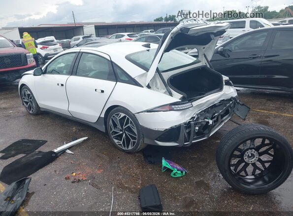 KMHM54AC2RA055068 2024 HYUNDAI IONIQ 6 White Trasero izquierdo