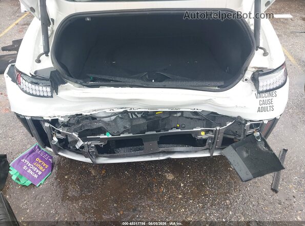 KMHM54AC2RA055068 2024 HYUNDAI IONIQ 6 White Vista frontal