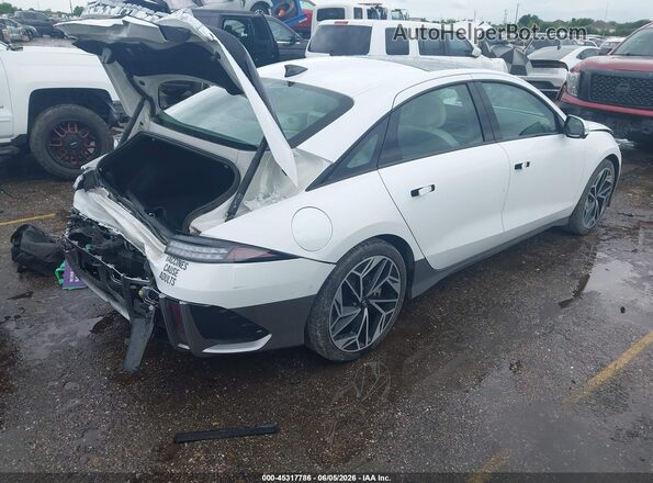 KMHM54AC2RA055068 2024 HYUNDAI IONIQ 6 White Trasero derecho