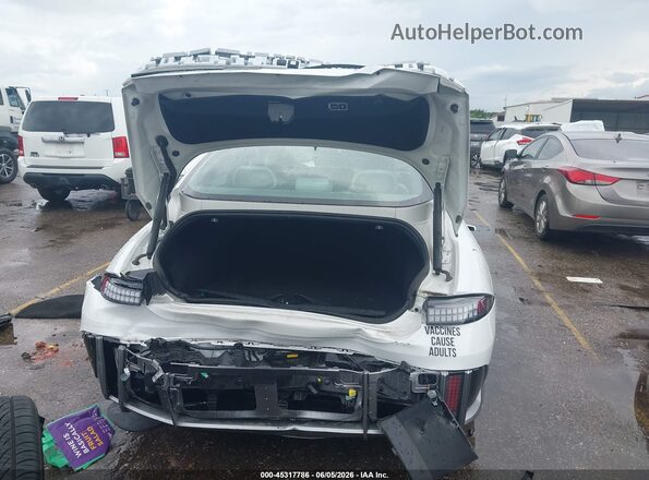 KMHM54AC2RA055068 2024 HYUNDAI IONIQ 6 White 