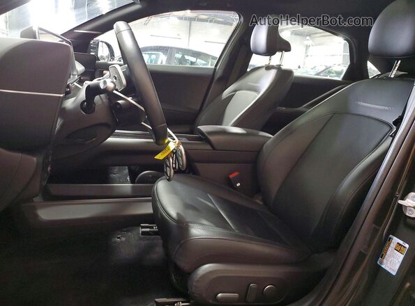 KMHM54AC6RA058667 2024 HYUNDAI IONIQ Green წინა სალონის ხედი