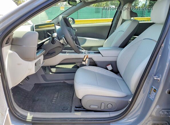 KMHM54AC9SA099901 2025 HYUNDAI IONIQ Gray Սալոնի դիմացի տեսք