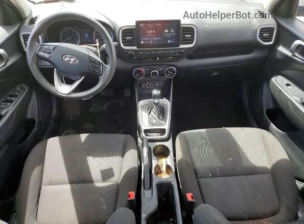 KMHRB8A32MU069596 2021 HYUNDAI VENUE Серый Вид панели приборов