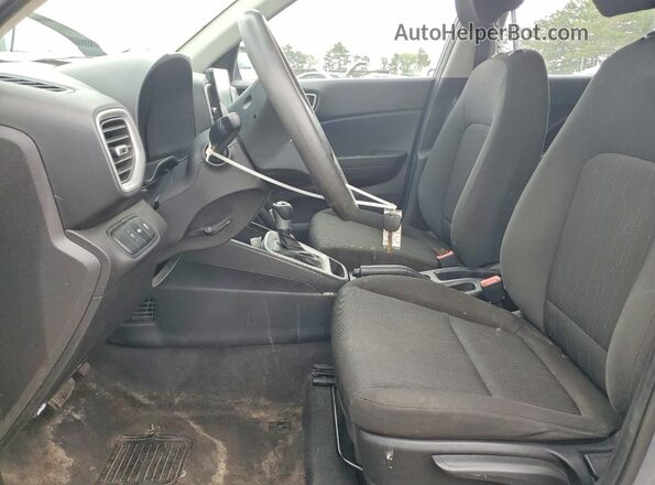 KMHRB8A32MU069596 2021 HYUNDAI VENUE Серый Вид салона спереди