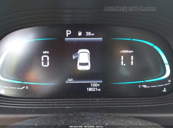 KMHRB8A34PU213945 2023 HYUNDAI VENUE Green Vista de los asientos traseros