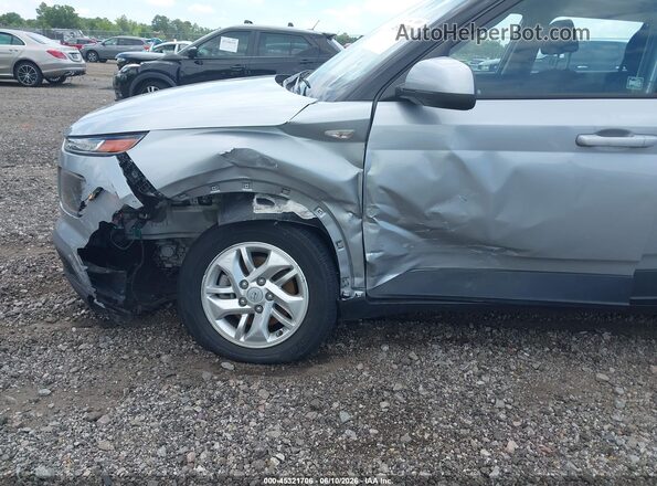 KMHRB8A35MU114871 2021 HYUNDAI VENUE Silver Front view
