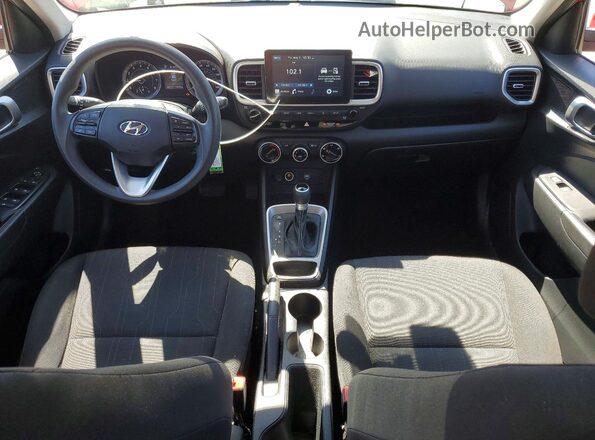 KMHRB8A36MU072954 2021 HYUNDAI VENUE Red Вид панелі приладів