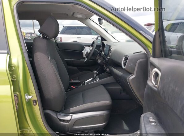 KMHRB8A37LU028119 2020 HYUNDAI VENUE Green წინა სალონის ხედი