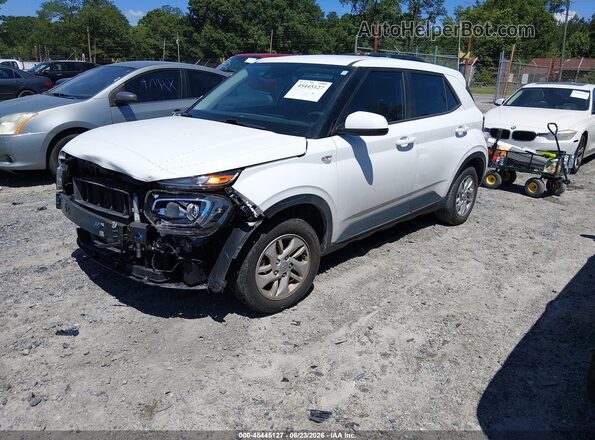 KMHRB8A38MU114735 2021 HYUNDAI VENUE White Առջևի ձախ երեք քառորդ տեսարան