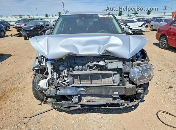 KMHRC8A30LU025415 2020 HYUNDAI VENUE Silver Front view