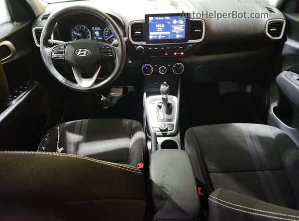 KMHRC8A30LU053313 2020 HYUNDAI VENUE Green 