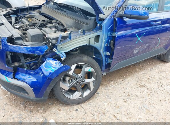 KMHRC8A30MU077693 2021 HYUNDAI VENUE Blue Front view