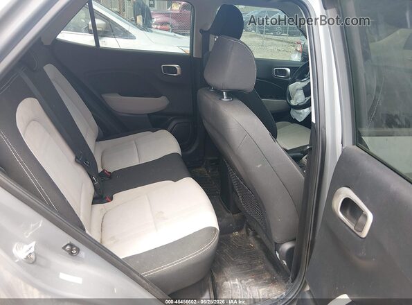 KMHRC8A30NU137490 2022 HYUNDAI VENUE Gray VIN sticker view