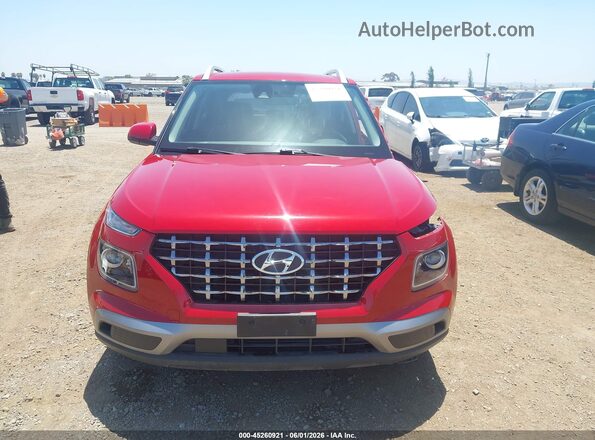 KMHRC8A30NU154130 2022 HYUNDAI VENUE Red უკანა სალონის ხედი