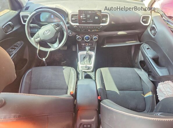 KMHRC8A30RU296225 2024 HYUNDAI VENUE Синий Вид панели приборов