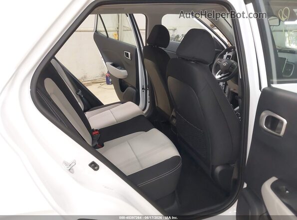 KMHRC8A30TU421747 2026 HYUNDAI VENUE White VIN კოდის სტიკერის ხედი