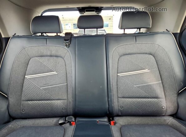 KMHRC8A31NU147994 2022 HYUNDAI VENUE Blue Вид задніх сидінь