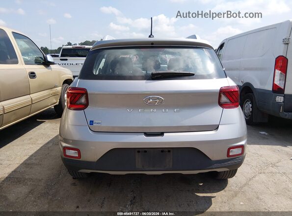 KMHRC8A31PU248195 2023 HYUNDAI VENUE Silver 