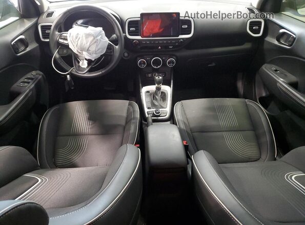 KMHRC8A32PU275681 2023 HYUNDAI VENUE White Dashboard view