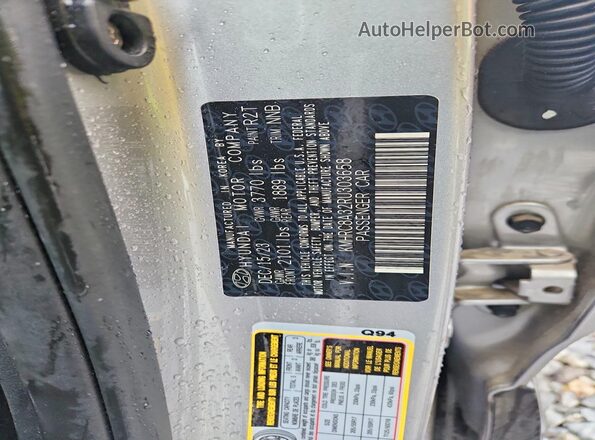 KMHRC8A32RU303658 2024 HYUNDAI VENUE Gray Սալոնի 360 աստիճան տեսք