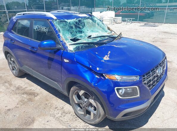 KMHRC8A32RU305233 2024 HYUNDAI VENUE Blue Front view