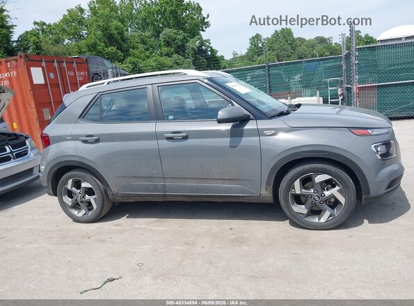 KMHRC8A33MU072598 2021 HYUNDAI VENUE Gray Вид задньої частини салону