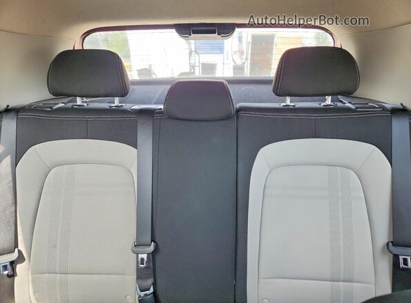 KMHRC8A33PU243550 2023 HYUNDAI VENUE Красный Вид задних сидений