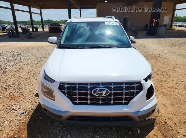 KMHRC8A33RU290032 2024 HYUNDAI VENUE White Widok z przodu