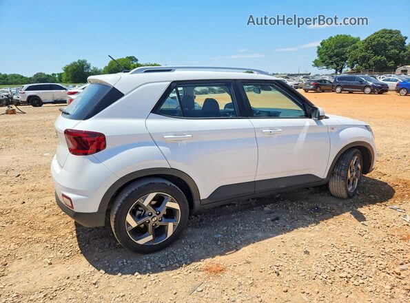 KMHRC8A33RU290032 2024 HYUNDAI VENUE White Tył prawy