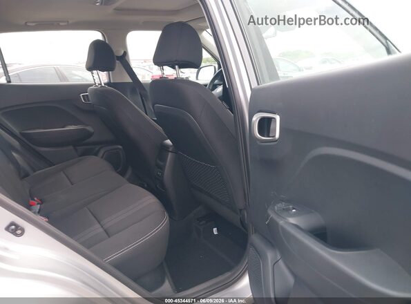 KMHRC8A33SU413561 2025 HYUNDAI VENUE Silver VIN sticker view